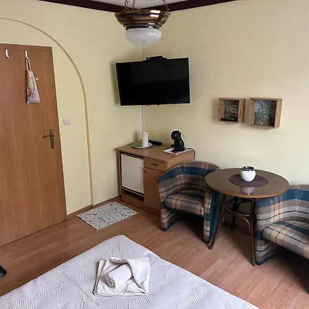 Kwatera prywatna Kufa Jama