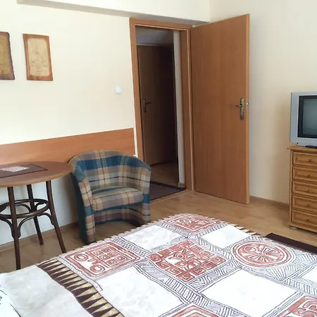 Quarto em Acomodações Particulares Kufa Jama *