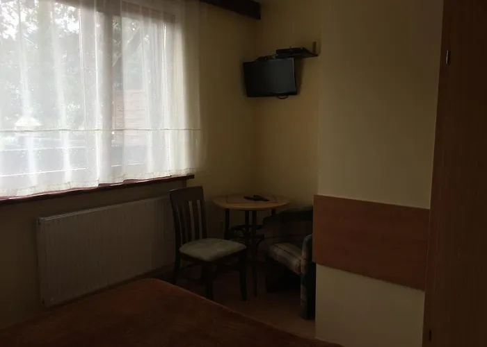 Kufa Jama בית אירוח ויסלאו